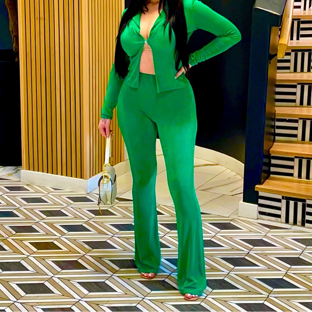 Pretty little thing Green two piece pant set